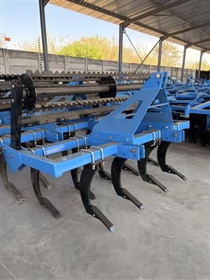 Chisel Ploughs 