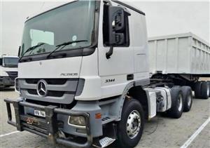 2015 MERCEDES BENZ,  ACTROS 3344 (6×4)