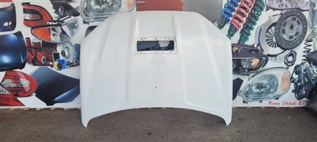 2024 MAHINDRA PIK UP BONNET HOOD FOR SALE. IN EXCELLENT CONDITION
