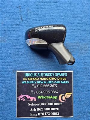 Renault Clio 4 / Captur Right Side Mirror