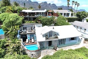 House For Sale in Clifton