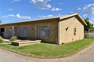 2 Beds 2 Baths Townhouse