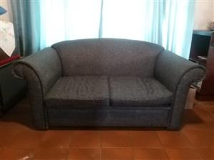 Barely used second hand couch in munt condition