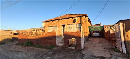 House For Sale in Atteridgeville