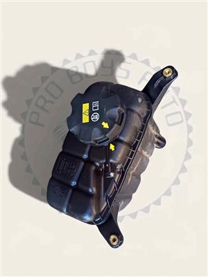 BMW F80, F82, F83, F87 M2 M3 M4 WATER BOTTLE/EXPANSION TANK RESERVOIR AVAILABLE FOR SALE