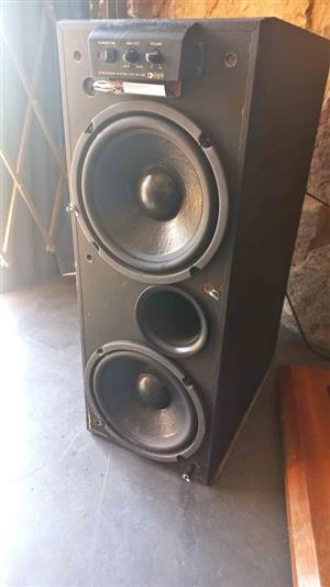 Yamaha twin speaker sub woofer