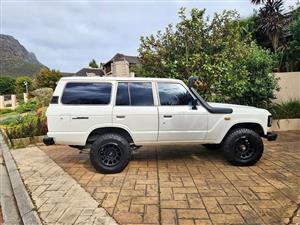 1989 Toyota FJ62 Land Cruiser