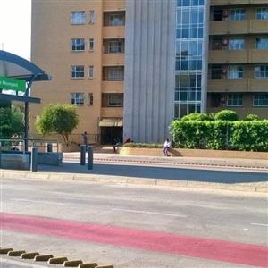 EXCELLENT INVESTMENT  2.5  FULL BEDROOMS  FOR BUSINESS IDEAS