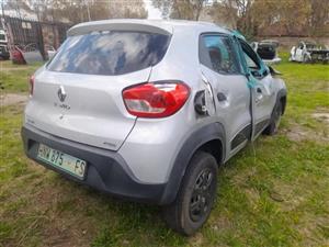 RENAULT KWID STRIPPING FOR SPARES
