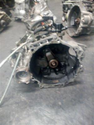VW GOLF 4 & 5 BLACK COVER MANUAL GEARBOX FOR SALE