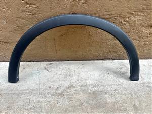 MAHINDRA XUV300 right front fender wheel arch
