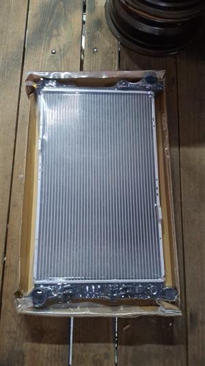 Mercedes-Benz Auto Radiator – New