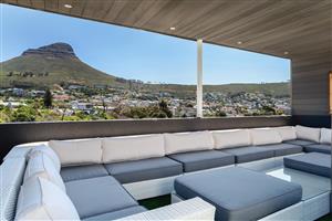 Penthouse For Sale in Oranjezicht