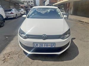 2014 VW POLO 6 1.4 COMFORTLINE EXCELLENT CONDITION 