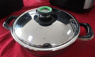 24CM AMC FRY PAN IN BOX S065516A