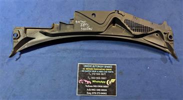 Ford Mustang Wiper Cowling Scuttle