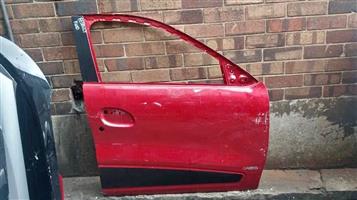 Renault Kwid door