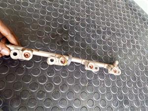 Mazda 2 Skyactive P520 Engine  Injector rail..