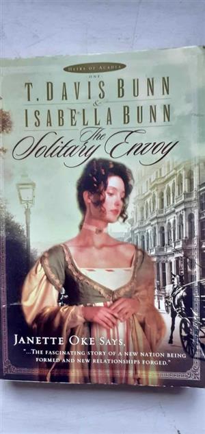 The solitary envoy T. Davis Bunn & Isabella Bunn