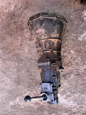 Nissan (VG30) 5 speed manual gearbox 