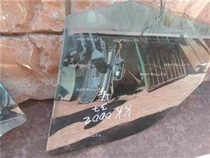 Stripped Jeep Cherokee KK | LF | Window 