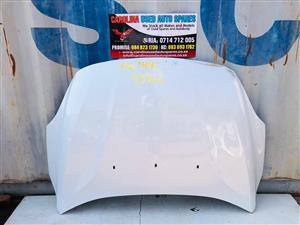 Volvo V40 bonnet (2012-2017)