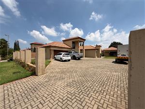 SPACIOUS FAMILY HOME in Vanderbijlpark.