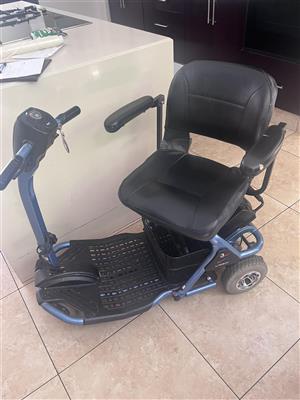 Mobility scooter