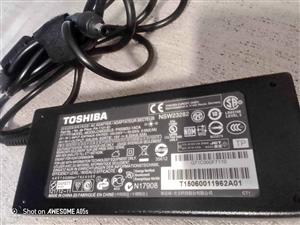 TOSHIBA DYNABOOK TECRA QOSMLO LAPTOP ADAPTER