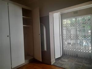 1 bedroom cottage to let in protea Street Kensington jhb.