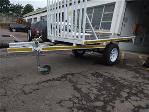 Flat deck trailer