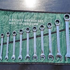 New Ratchet Wrench Set 14Pcs 
