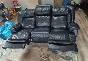 Leather couches for sale