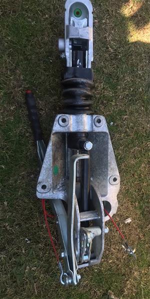 Tow bar