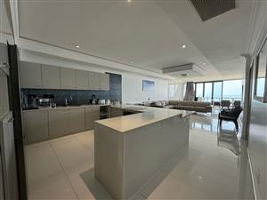 Amazing 3 Bedroom ,3 Bathroom Apartment with Breathing Taking Views for Rent / Sale