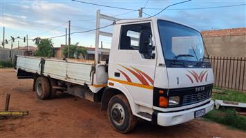2006 Tata 713 Dropside
