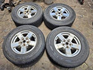 Jeep Mags and Tyres 245/75/R17 For Sale