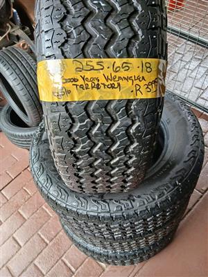 Set 4x Good Year Territory 18