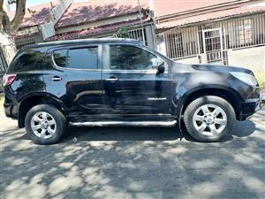 2013 Chevrolet Trailblazer 2.8 LTZ Duramax manual transmission with leather seats