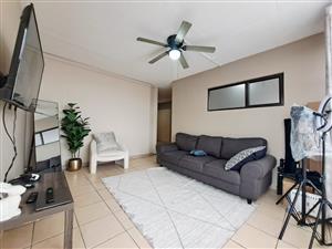 Apartment For Sale in Silverton