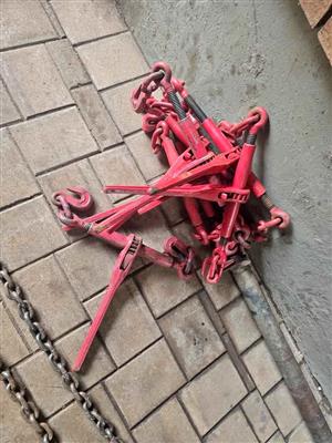 Truck straps ( barely used ).