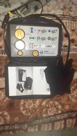 Original BMW tyre pressure pump