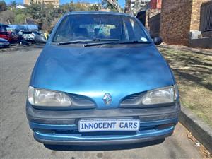 2010 RENAULT MAGANE 1.4 PETROL, MANUAL, BLUE COLOR, MILEAGE 105000KMS