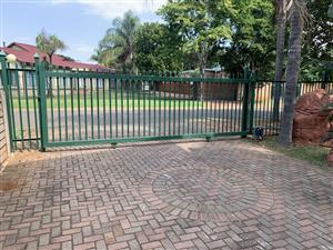 Studio apartment to let