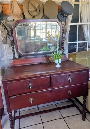 Vintage Barley Twist Chest of Draws 