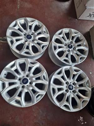 Ford Ecosport original alloy mags size 16 aset