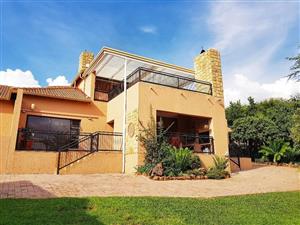 BAIE GROOT 3 SLAAPKAMER DUBBELVERDIEPING HUIS TE KOOP IN SABLE HILLS