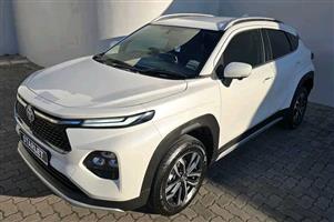 New Toyota Starlet Cross 1.5 XR