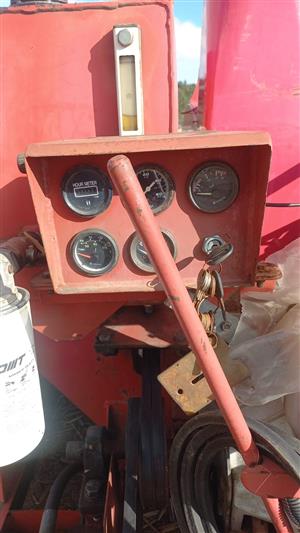 FOR SALE – MORBARK 150 DISC CHIPPER & HYDRAULIC LOG SPLITTER COMBINATION