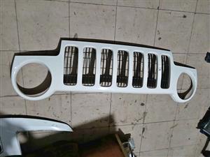 Jeep  cherokee  grill